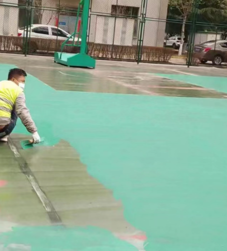 迪庆球场地面翻新